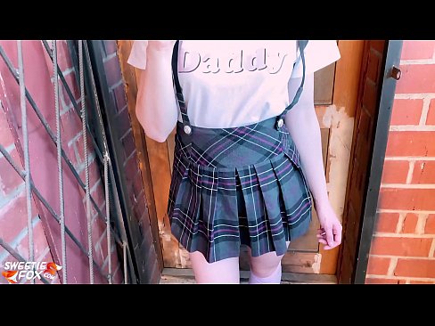 ❤️ Schoolgirl nyedot kontol nya deeply jeung fucks tinimbang kelas. ❤️❌ porno super di urang