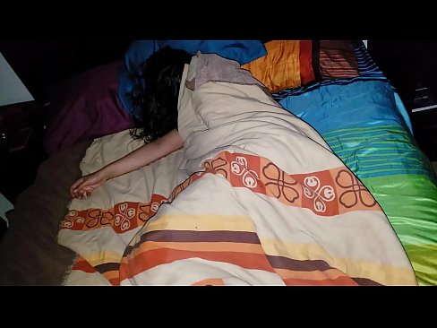 ❤️ Stepson berating indung suku ngora na bari manehna saré. ❤️❌ porno super di urang